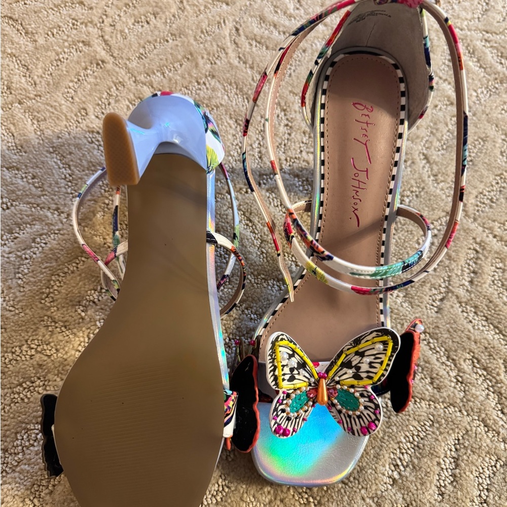 🦋 Betsey Johnson Butterfly Embellished Heels – Multicolor – Statement Shoes - Picture 2 of 4